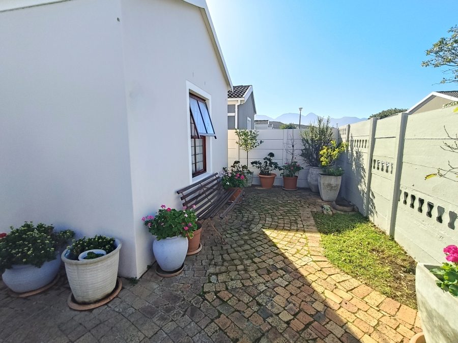 3 Bedroom Property for Sale in Onverwacht Western Cape